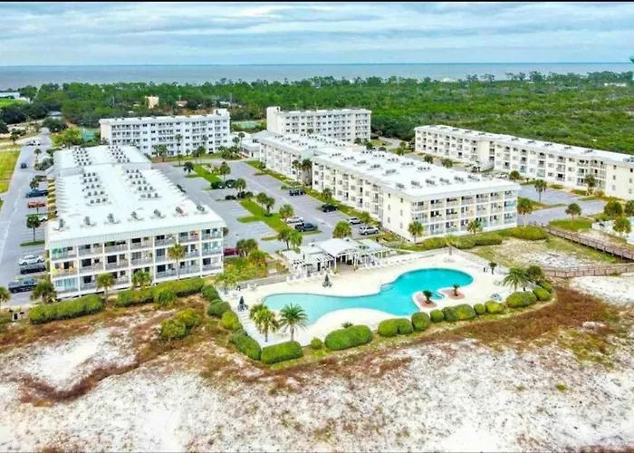 Beachy Gulf Shores